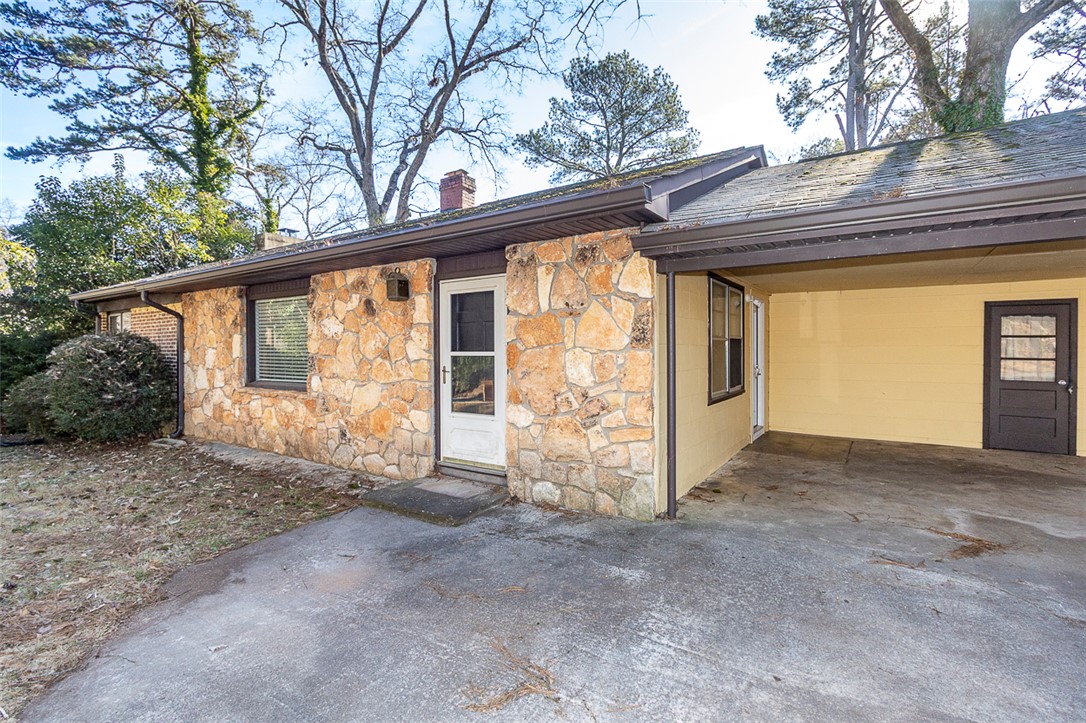 104 Forest Hill Drive Anderson, SC 29621 - Photo 2 of 21