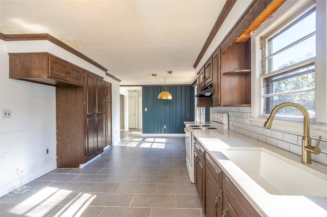 104 Forest Hill Drive Anderson, SC 29621 - Photo 10 of 21