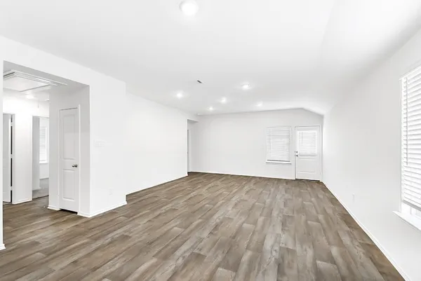 $2,100 | 3710 Turnpike Drive, Fulshear, TX 77423