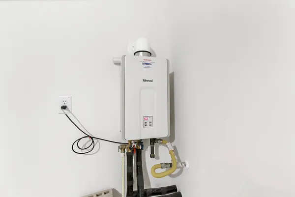 $2,100 | 3710 Turnpike Drive, Fulshear, TX 77423