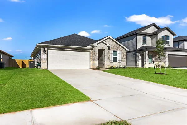 $2,100 | 3710 Turnpike Drive, Fulshear, TX 77423