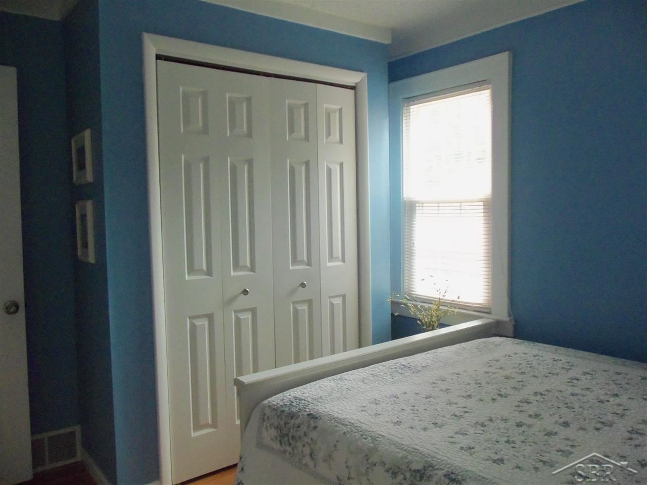 4810 Sherman Road Saginaw, MI 48604 - Photo 11 of 27 31212202-10.JPG