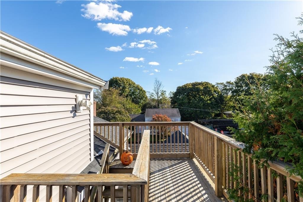 4 James Street, Unit 2 Middletown, RI 02842 - Photo 21 of 22