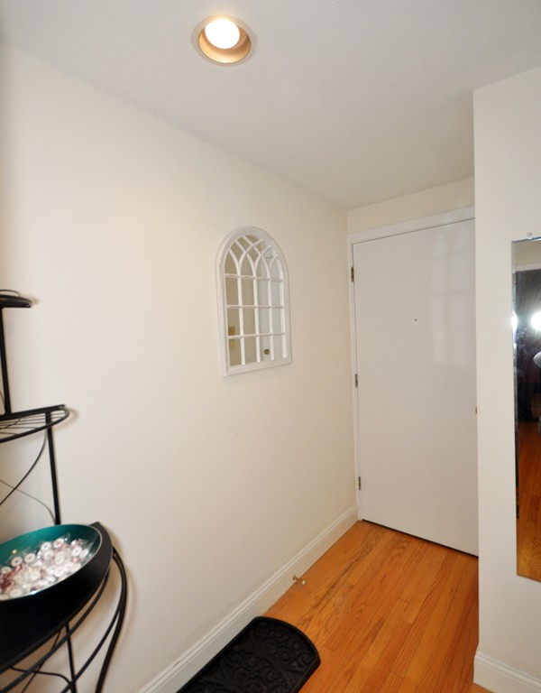 368 Great Road, Unit 1 Acton, MA 01720 - Photo 3 of 33 Gallery Image 3