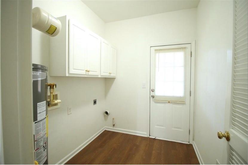 3915 Howell Park Road Duluth, GA 30096 - Photo 5 of 26