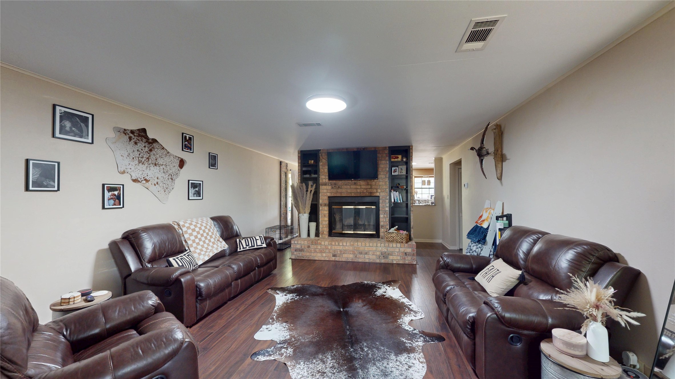 705 Collier Street Jasper, TX 75951 - Photo 2 of 20