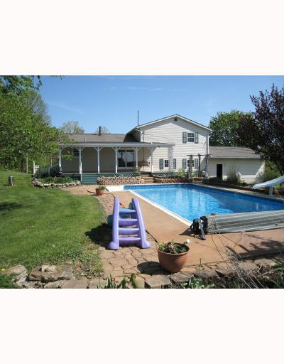 2425 Rebert Pike Springfield, OH 45502 - Photo 2 of 12