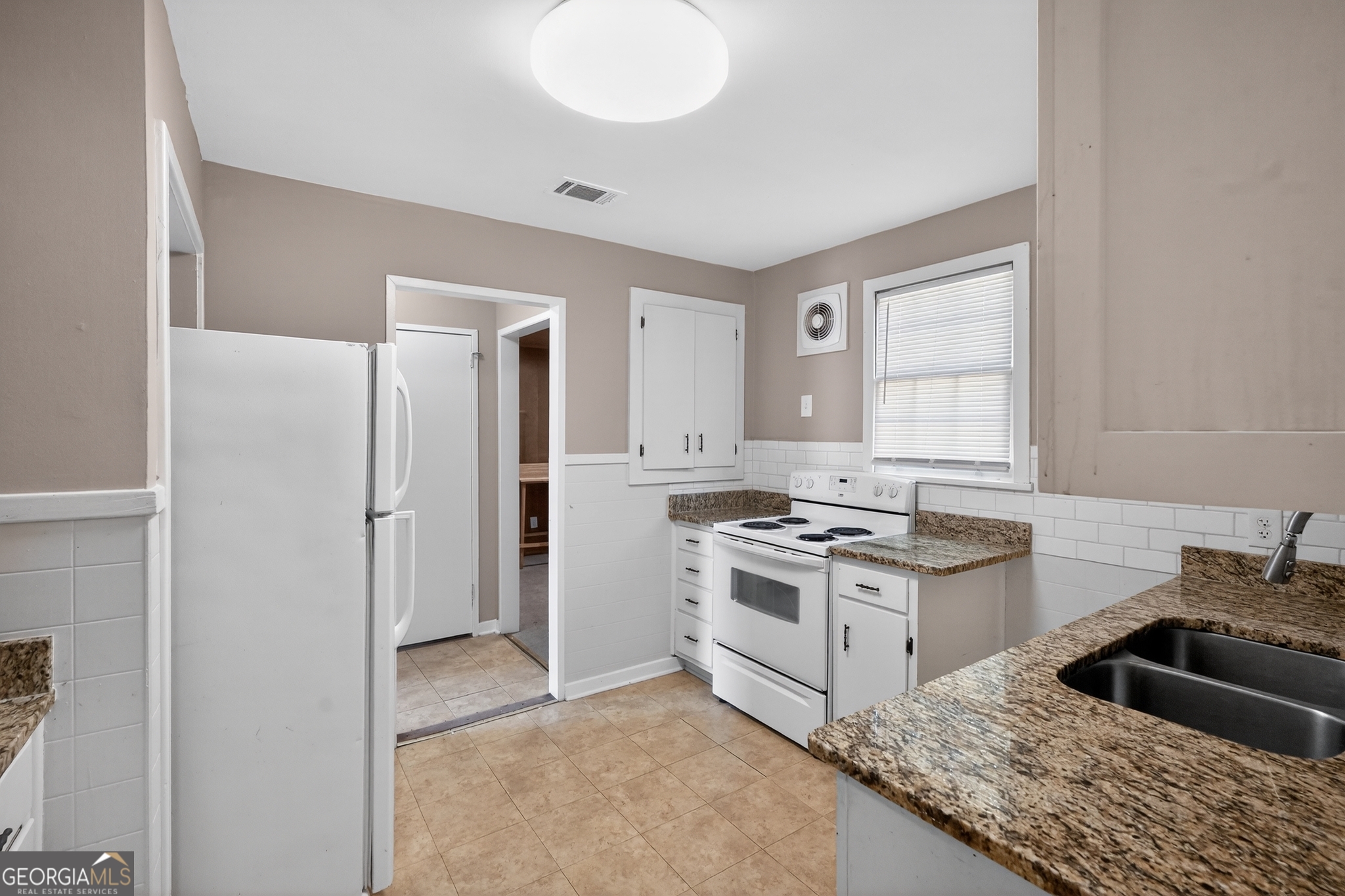 2328 Getzen Street Augusta, GA 30906 - Photo 12 of 32