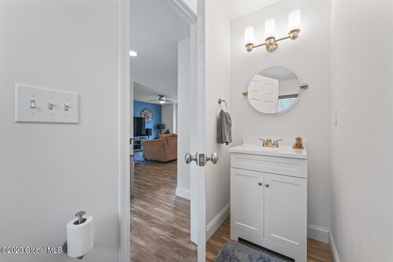 2852 Olean Street Schenectady, NY 12306 - Photo 16 of 40 2825 Olean st (7)