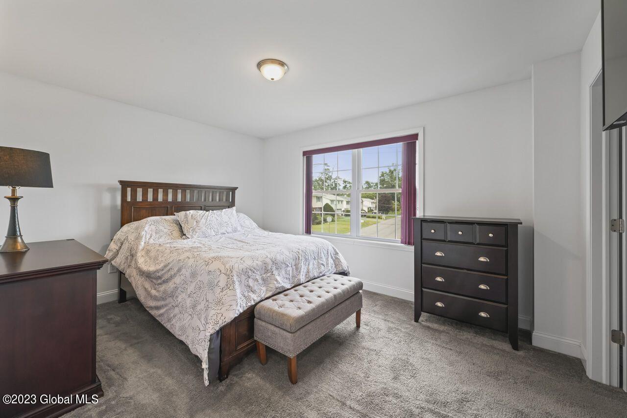 2852 Olean Street Schenectady, NY 12306 - Photo 18 of 40 2825 Olean st (15)