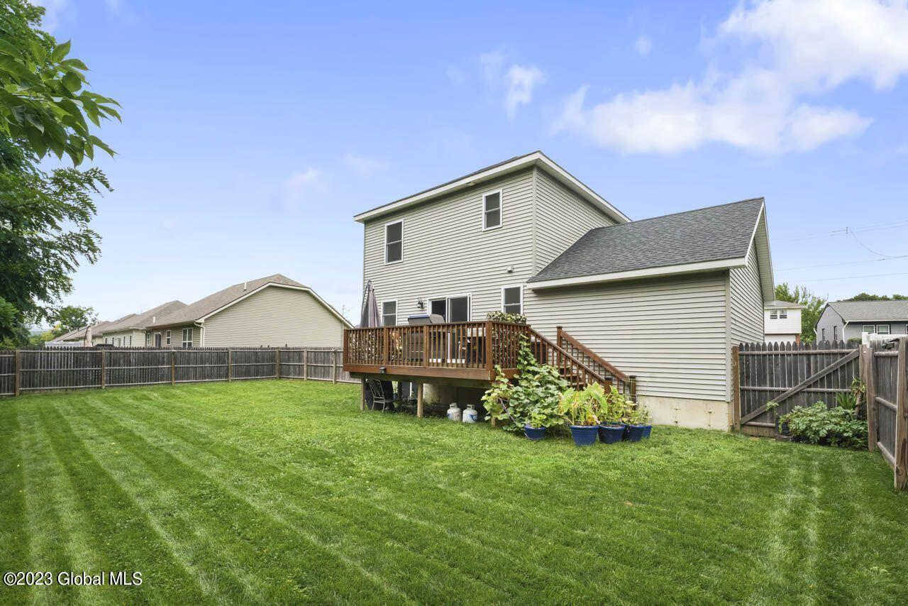 2852 Olean Street Schenectady, NY 12306 - Photo 32 of 40 2825 Olean st (31)