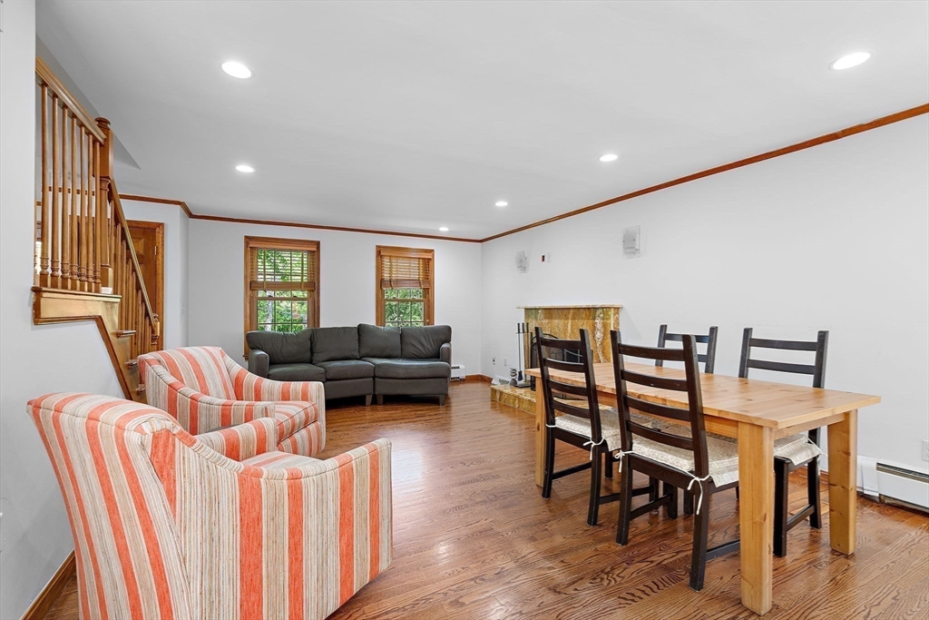 4 Dix Road Franklin, MA 02038 - Photo 11 of 39