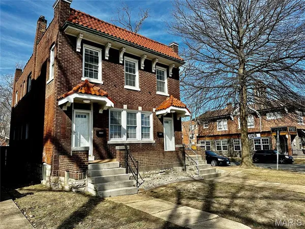 $349,000 | 5901 South Kingshighway Boulevard, St. Louis, MO 63109