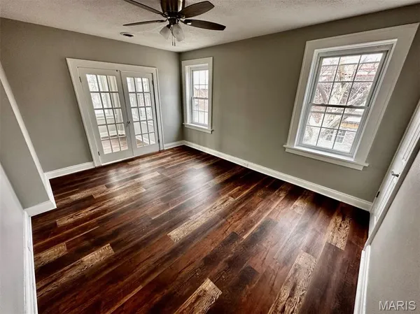 $339,000 | 5901 South Kingshighway Boulevard, St. Louis, MO 63109