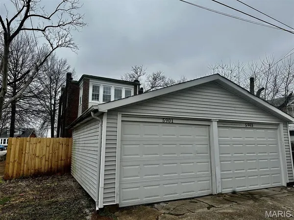 $339,000 | 5901 South Kingshighway Boulevard, St. Louis, MO 63109
