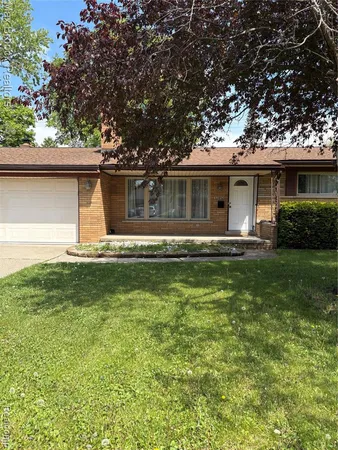 $280,000 | 32850 Winnie Avenue, Warren, MI 48093