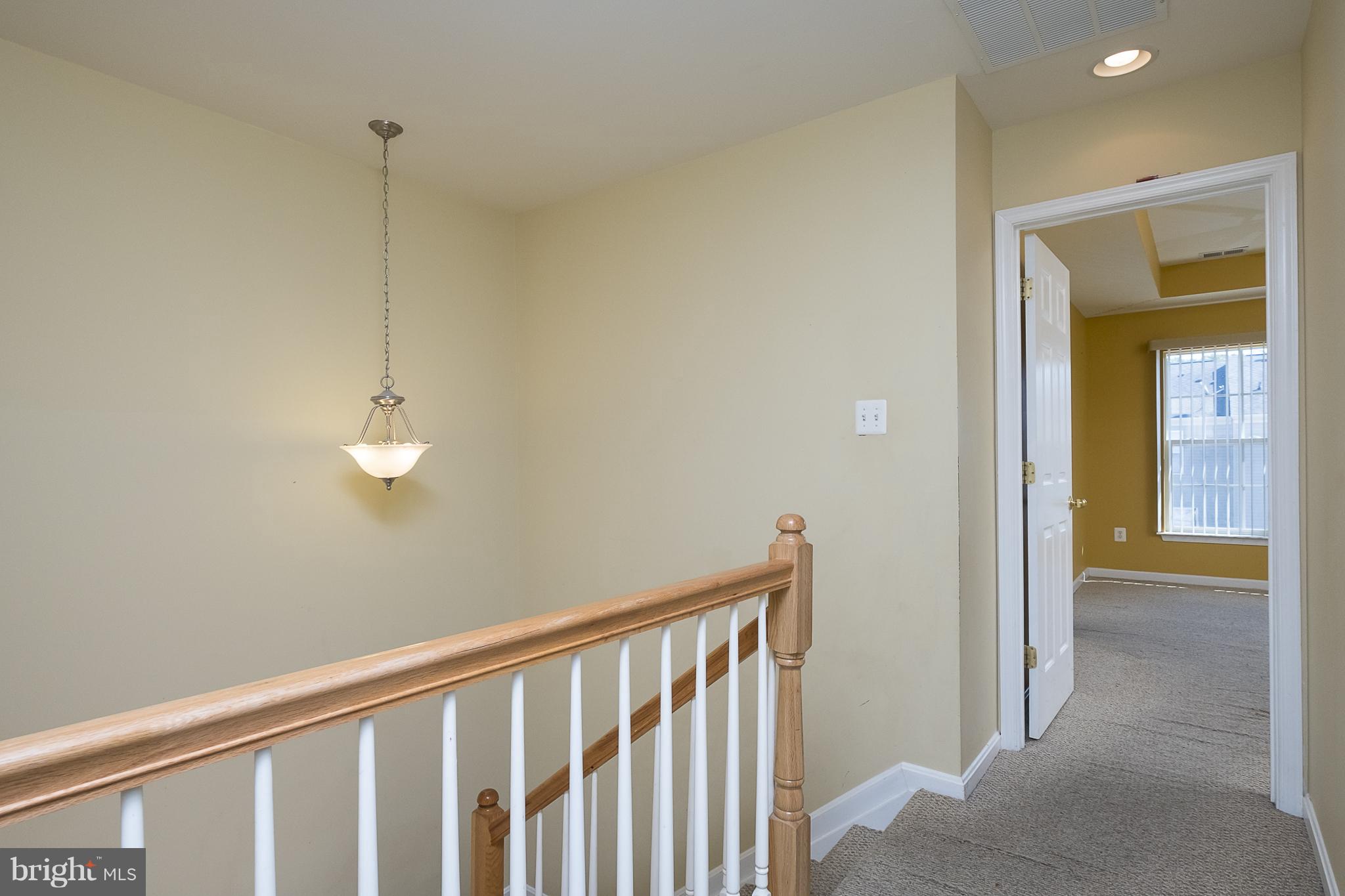 2636 Raptor Drive Odenton, MD 21113 - Photo 19 of 27 Interior (General) - Upper Landing