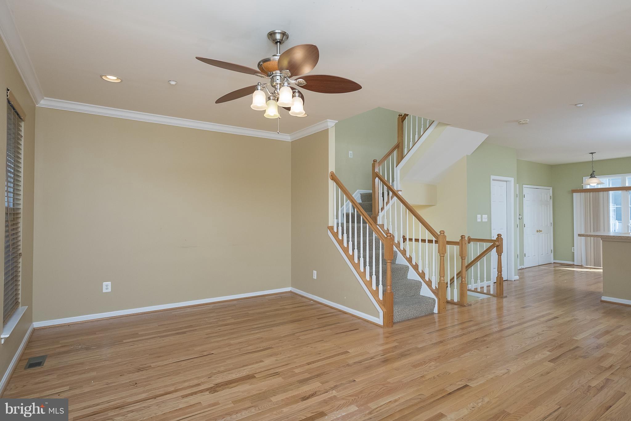 2636 Raptor Drive Odenton, MD 21113 - Photo 9 of 27 Living Room