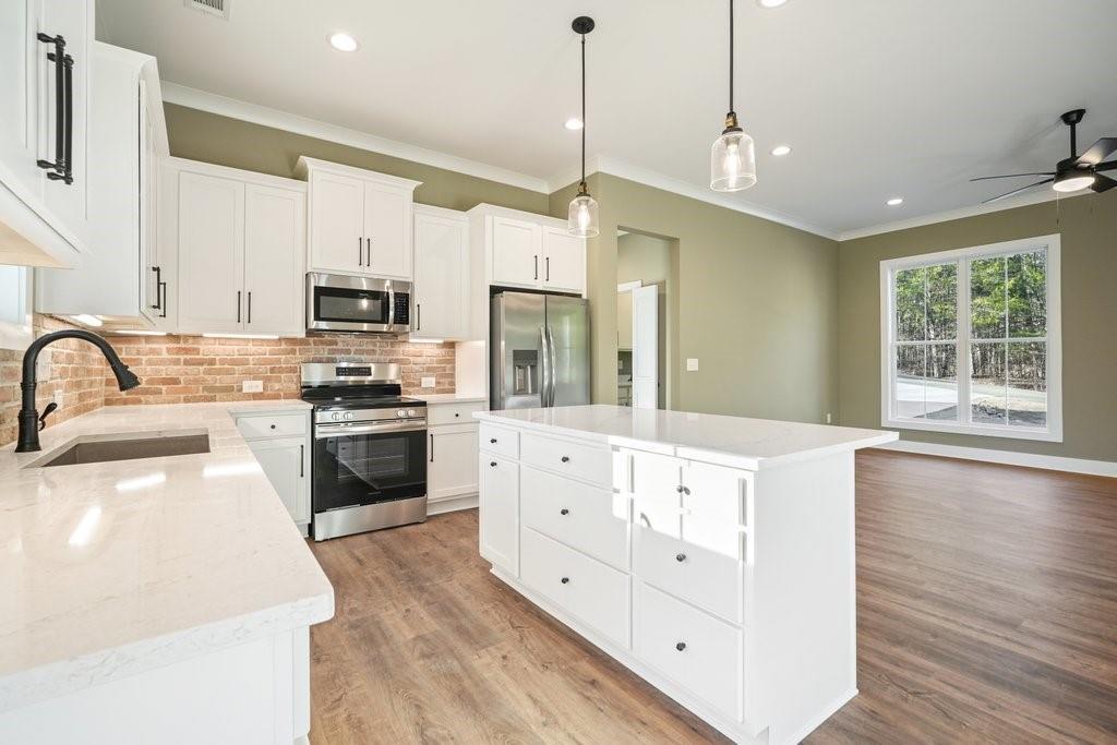 348 Redfield Way Jasper, GA 30143 - Photo 16 of 65 Gallery Image 16