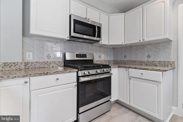 $3,500 | 5601 Dawes Avenue, Alexandria, VA 22311