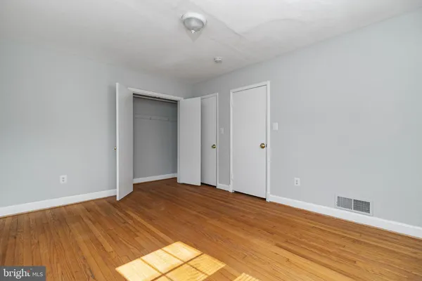 $3,500 | 5601 Dawes Avenue, Alexandria, VA 22311