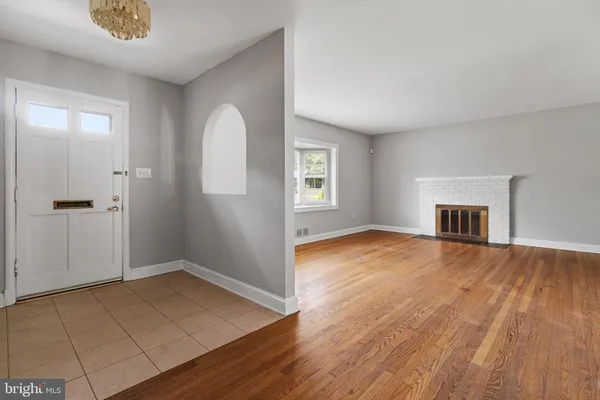 $3,500 | 5601 Dawes Avenue, Alexandria, VA 22311
