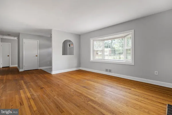 $3,500 | 5601 Dawes Avenue, Alexandria, VA 22311