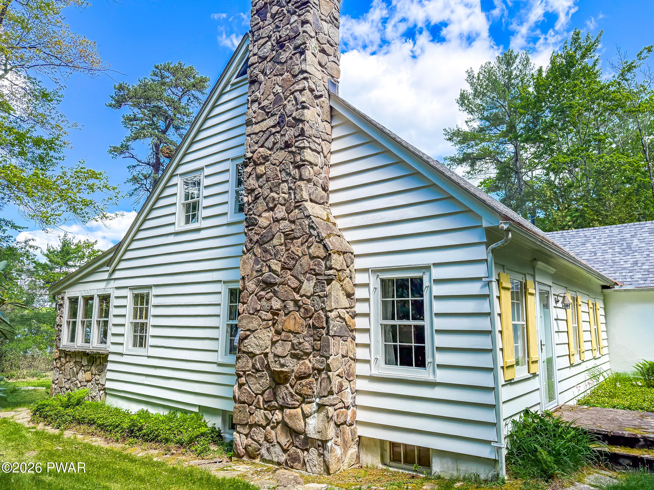 105 South Fairview Road Tafton, PA 18464 - Photo 6 of 62