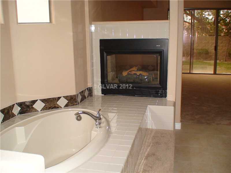 1327 Autumn Wind Way Henderson, NV 89052 - Photo 14 of 16 Master Bath/Spa.