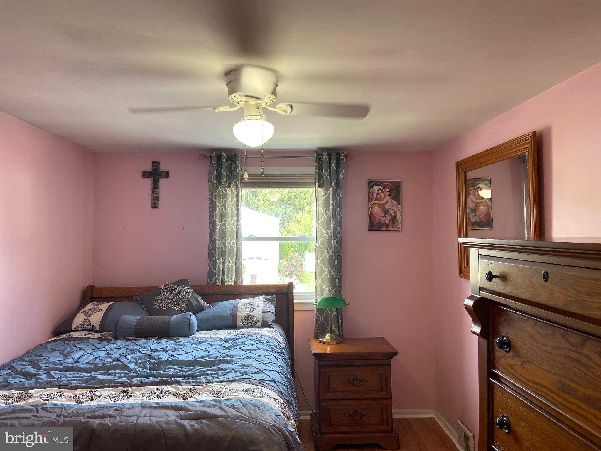 9757 Susan Road Philadelphia, PA 19115 - Photo 30 of 37 Second Bedroom