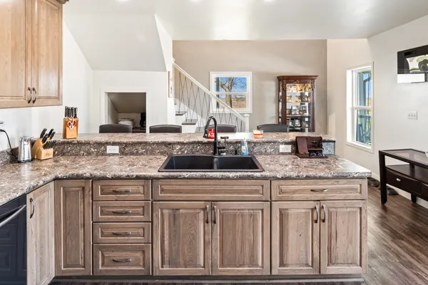 $1,250,000 | N7031 County Road East, Ripon, WI 54971