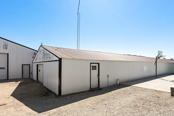 $1,250,000 | N7031 County Road East, Ripon, WI 54971