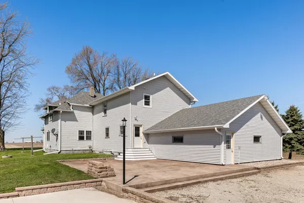 $1,250,000 | N7031 County Road East, Ripon, WI 54971