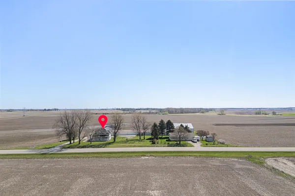 $1,250,000 | N7031 County Road East, Ripon, WI 54971