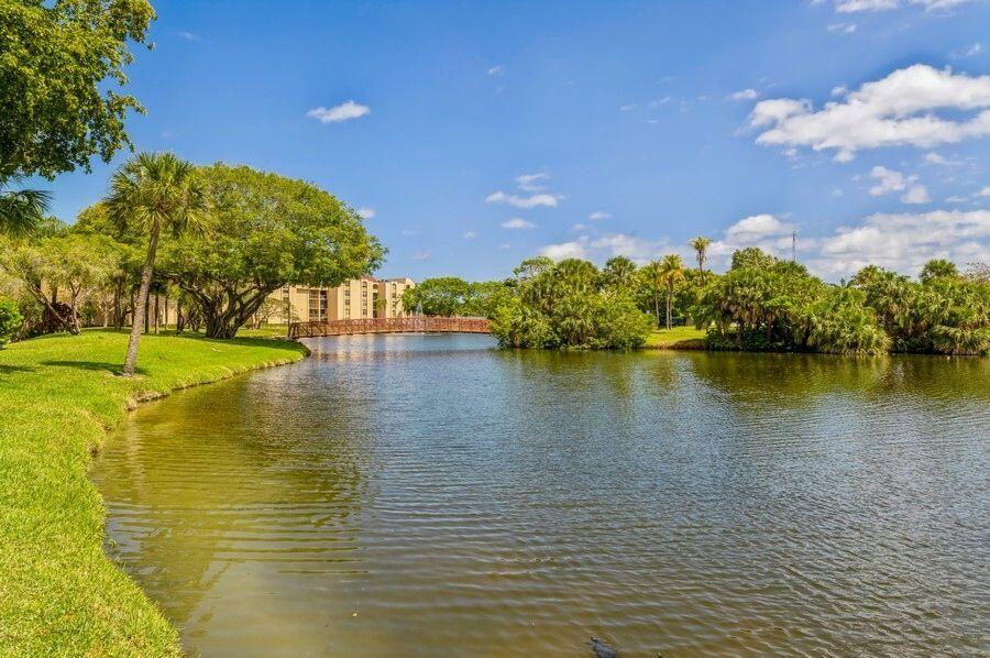 755 Dotterel Road, Unit 1301 Delray Beach, FL 33444 - Photo 25 of 27 Interior Lake