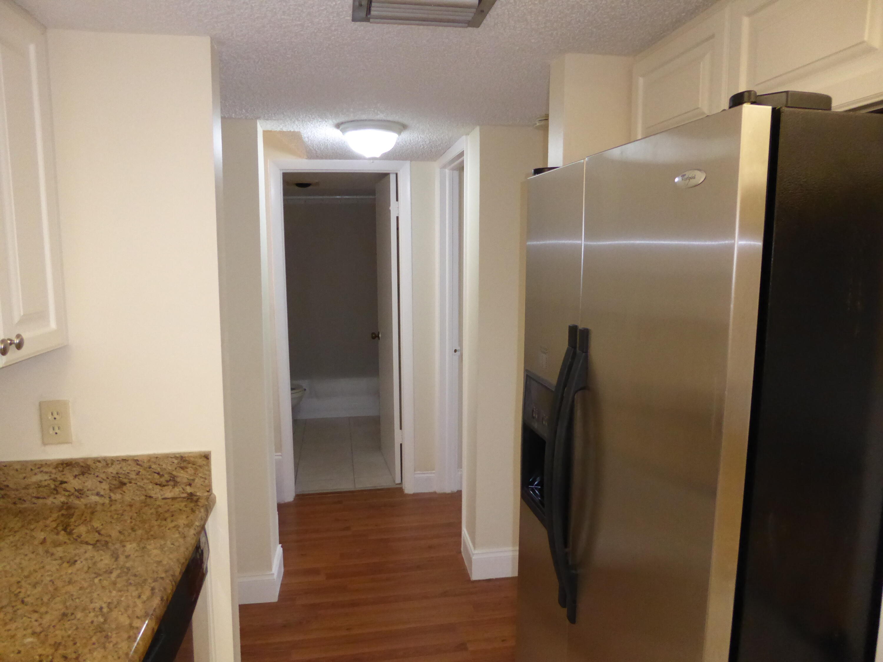 755 Dotterel Road, Unit 1301 Delray Beach, FL 33444 - Photo 10 of 27 Kitchen Entry