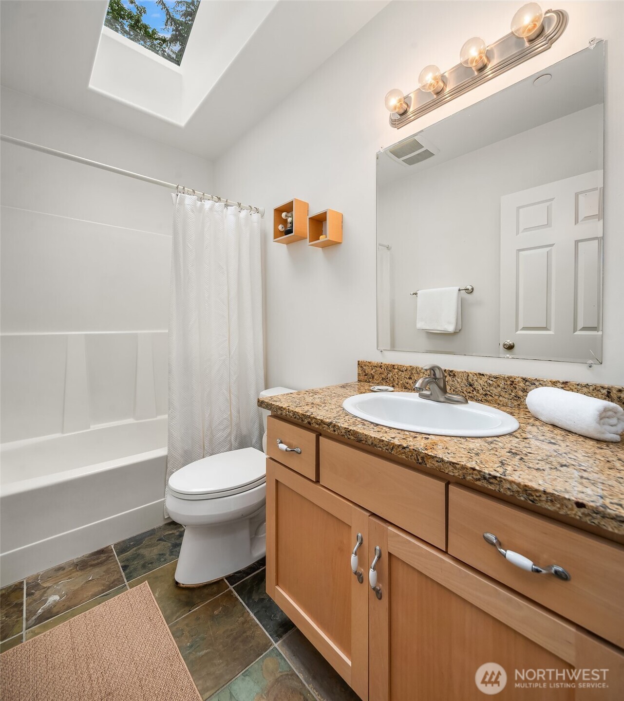 10420 Southwest 230th Street Vashon, WA 98070 - Photo 24 of 28