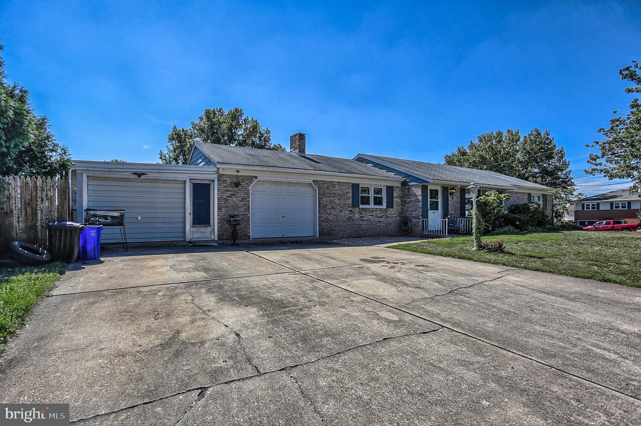 1790 Topaz Road York, PA 17408 - Photo 3 of 41 Gallery Image 3