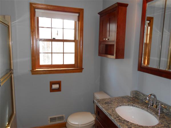 122 Fowler Road Lowell, MA 01854 - Photo 6 of 30