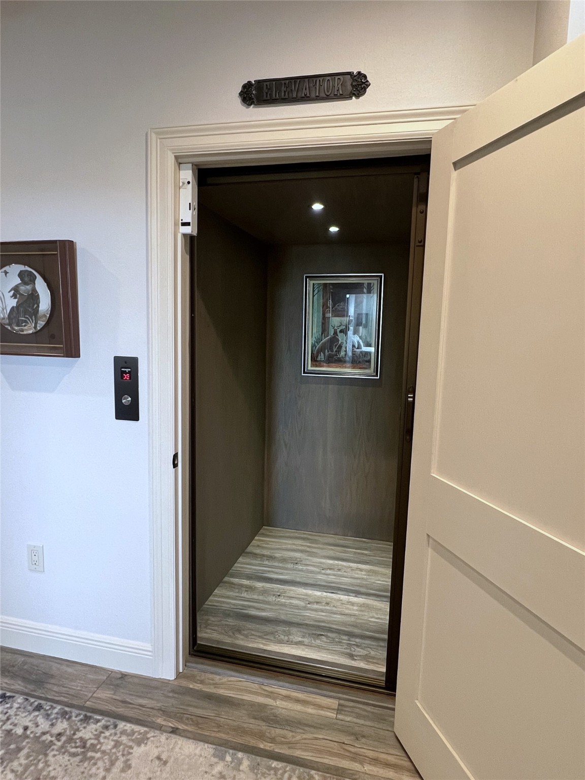 7165 Backridge Road Sabine Pass, TX 77655 - Photo 18 of 49 a view of entryway