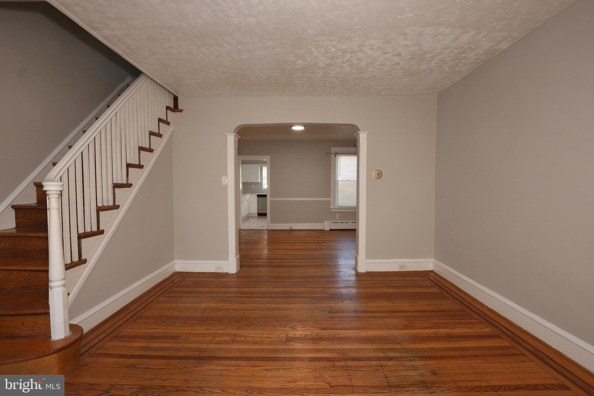 242 Sanford Road Upper Darby, PA 19082 - Photo 23 of 31