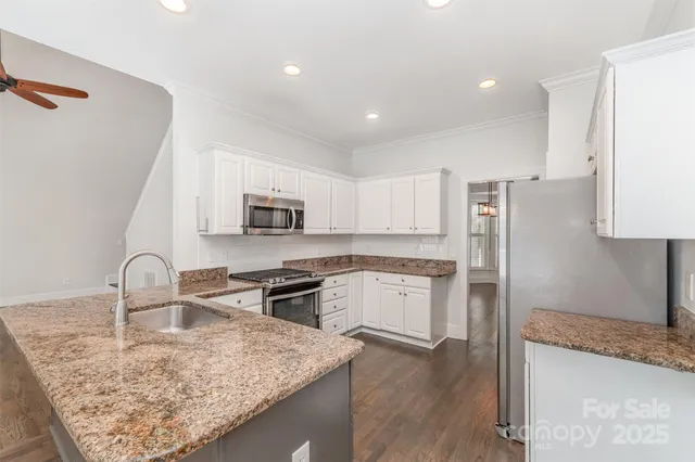 $829,000 | 7640 Swinford Place, Charlotte, NC 28270