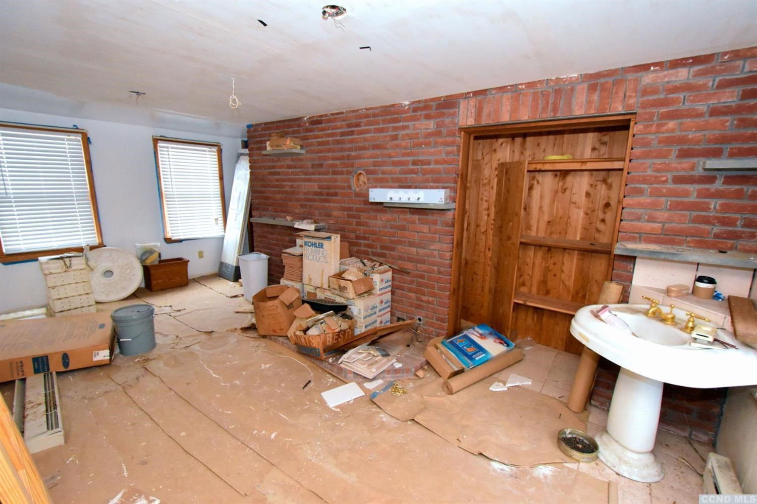 189 Main Street Cairo, NY 12413 - Photo 54 of 57 a living room with furniture and a table