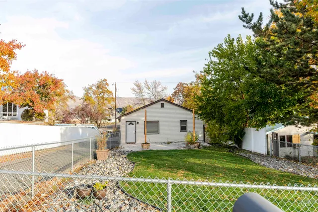 $340,000 | 2127 12th Avenue, Lewiston, ID 83501