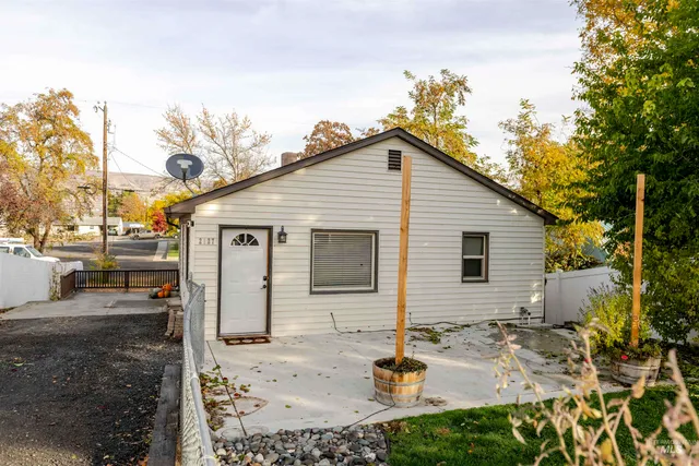 $340,000 | 2127 12th Avenue, Lewiston, ID 83501