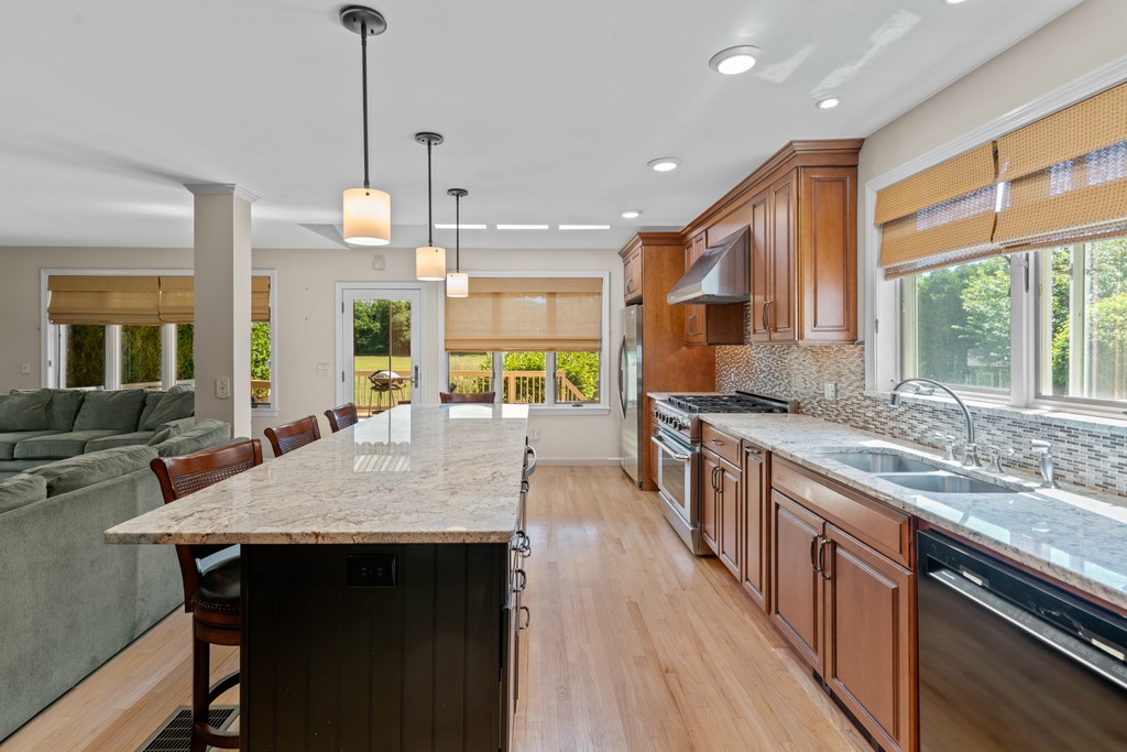 70 Fletcher Road North Kingstown, RI 02852 - Photo 14 of 49