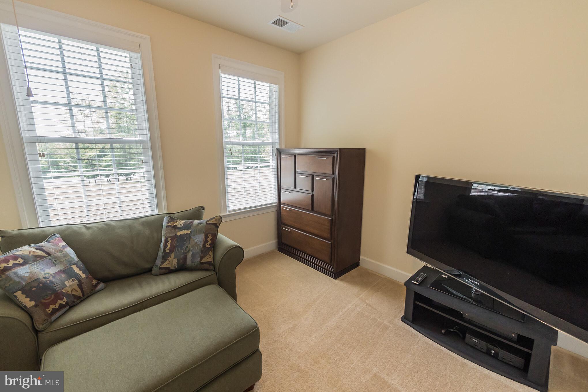 815 Norwood Road Silver Spring, MD 20905 - Photo 18 of 32