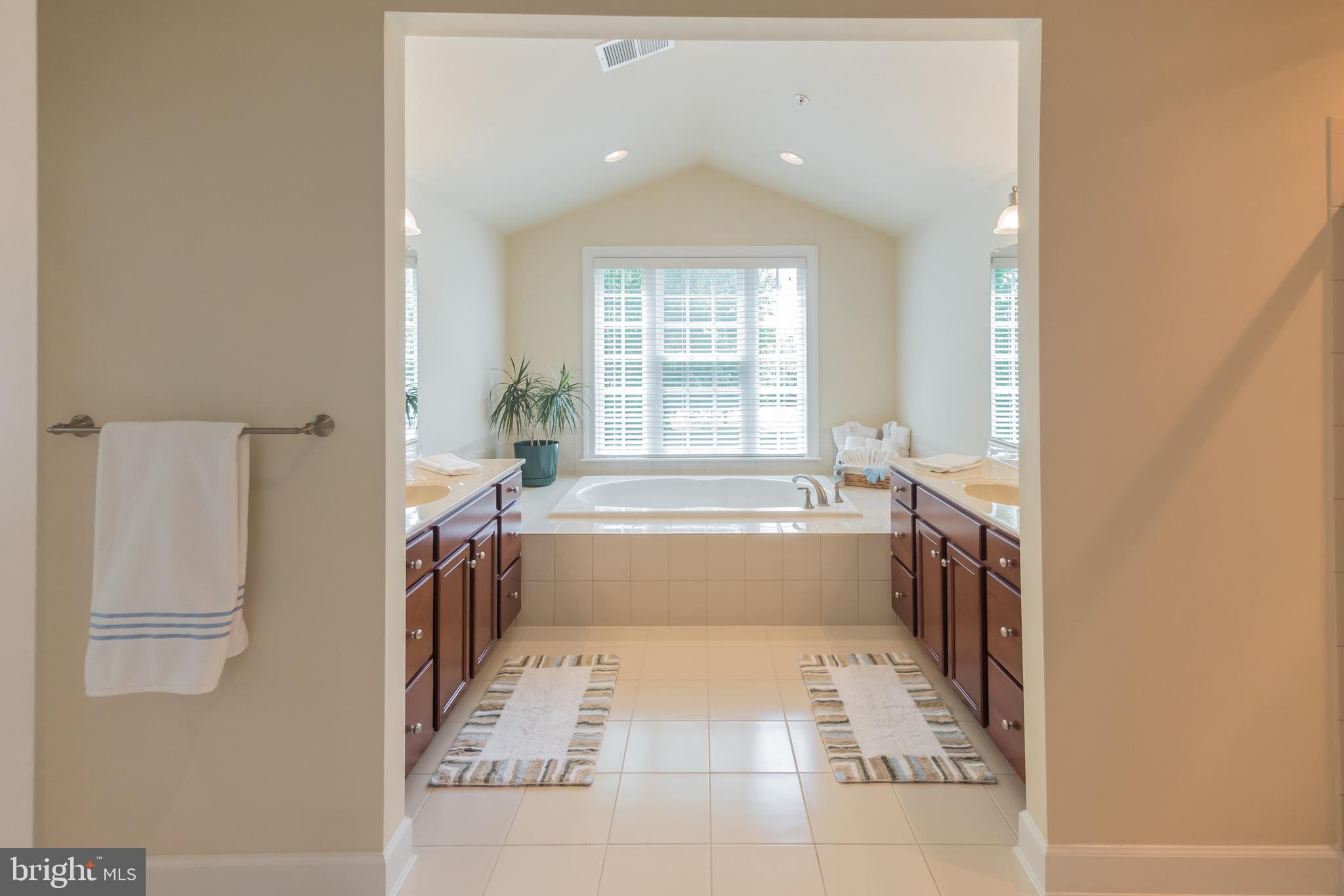 815 Norwood Road Silver Spring, MD 20905 - Photo 27 of 32