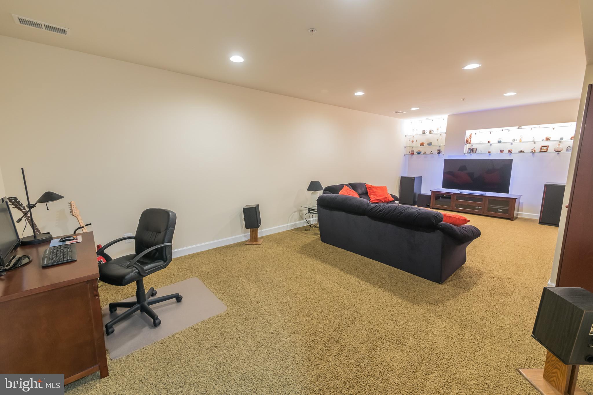 815 Norwood Road Silver Spring, MD 20905 - Photo 31 of 32