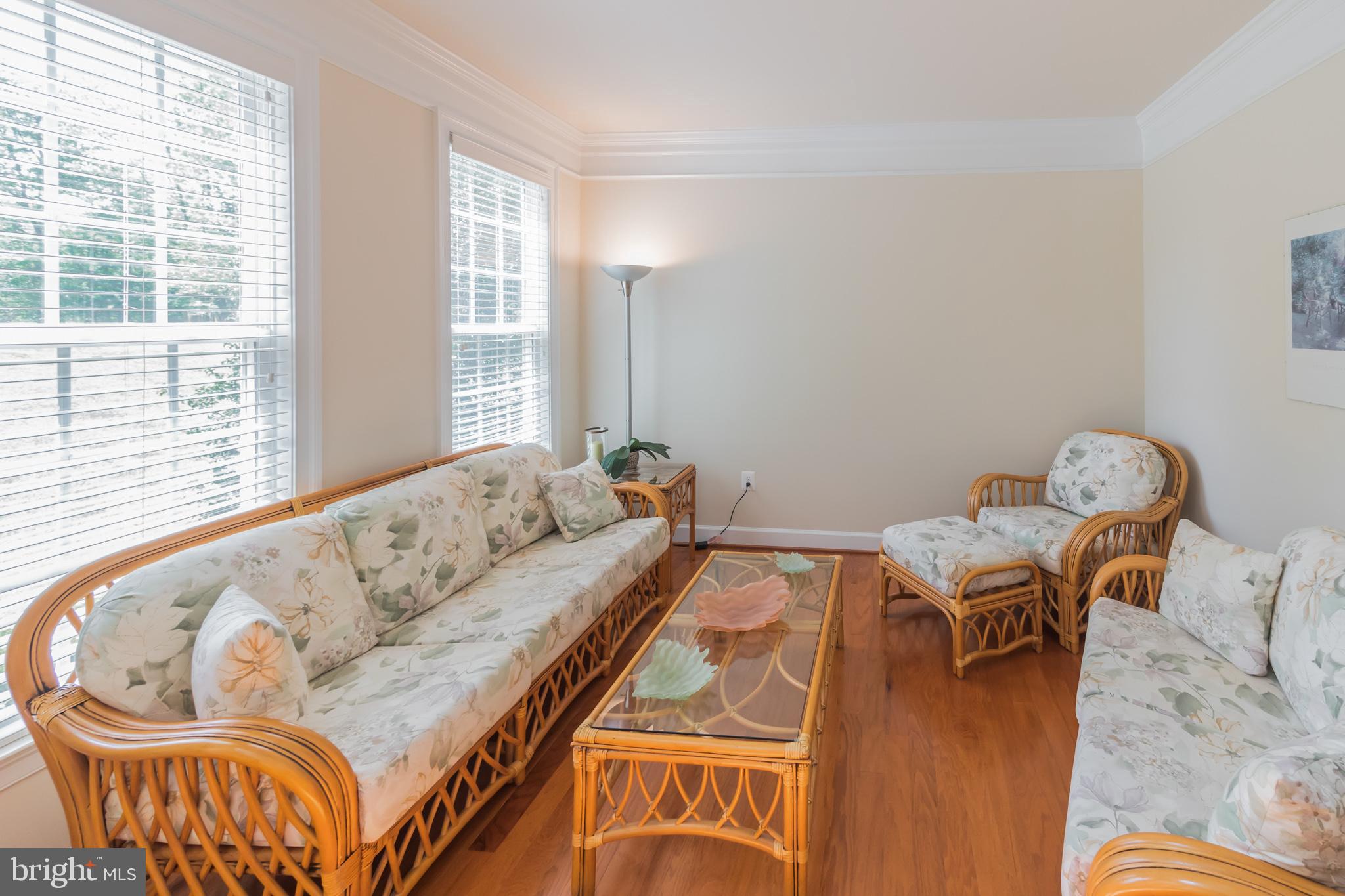 815 Norwood Road Silver Spring, MD 20905 - Photo 8 of 32